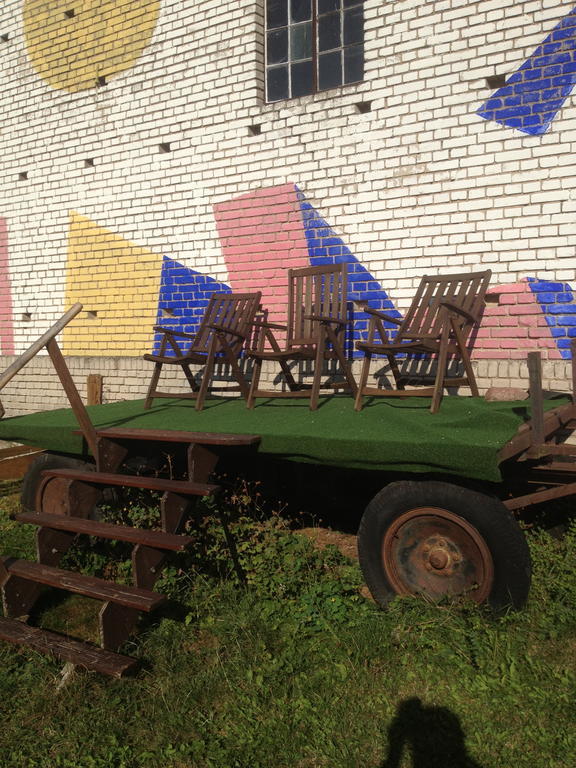 Pension Kunsthof Dahrenstedt ภายนอก รูปภาพ